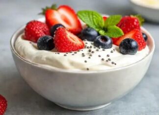 Bowl de Iogurte Grego Proteico Bowl de iogurte grego proteico