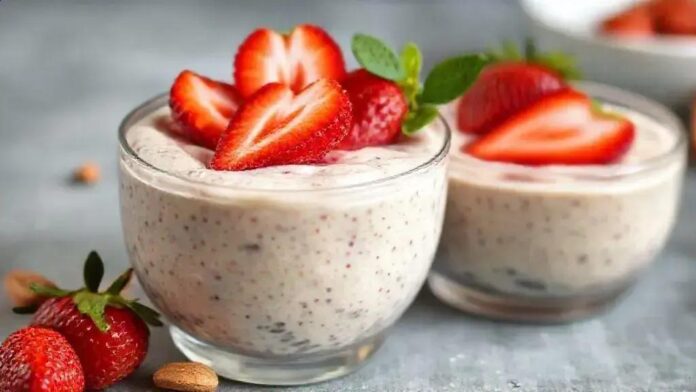 Pudim de chia com leite de amêndoas